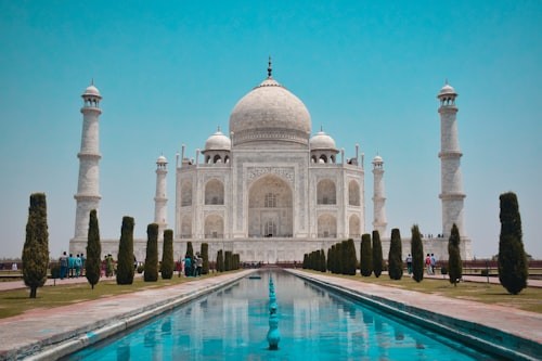 Ghaziabad to Agra taxi - Taj Mahal